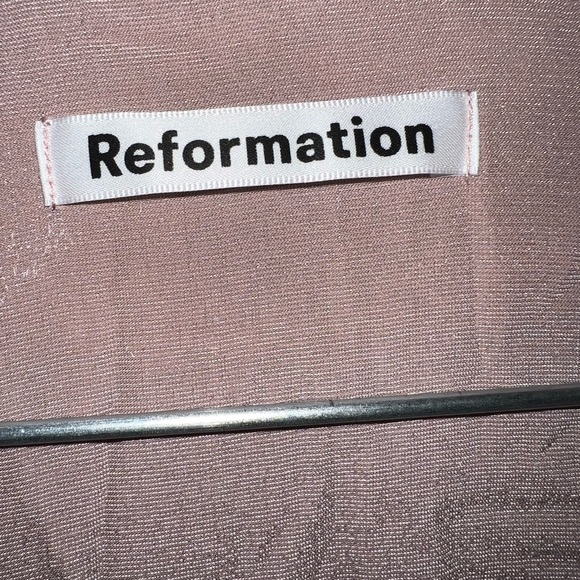 Reformation blush pink velvet blouse L - Picture 4 of 6